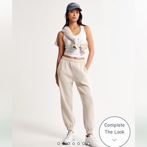 Abercrombie & Fitch Essential Oversized Sunday Sweatpants Size Sm